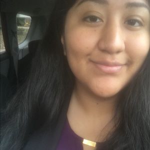 Meet your Posher, Maribel